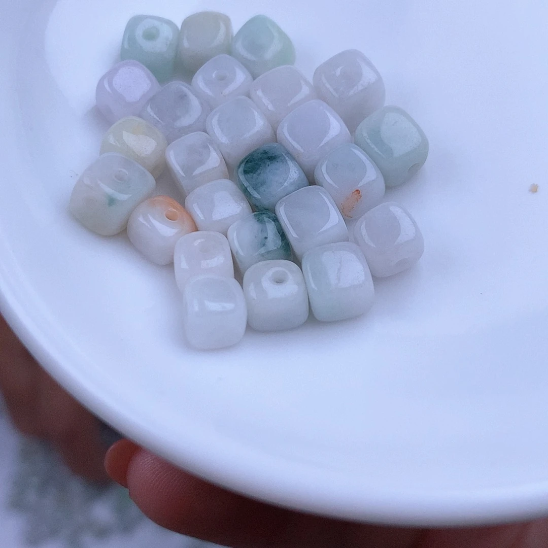 翡翠散珠翡翠散珠100颗卡6*6方糖
