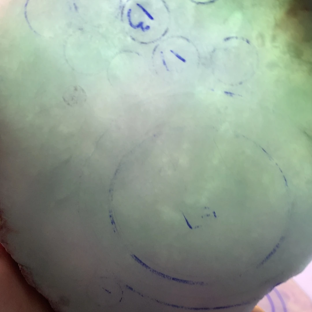 定制翡翠未镶嵌翡翠手镯