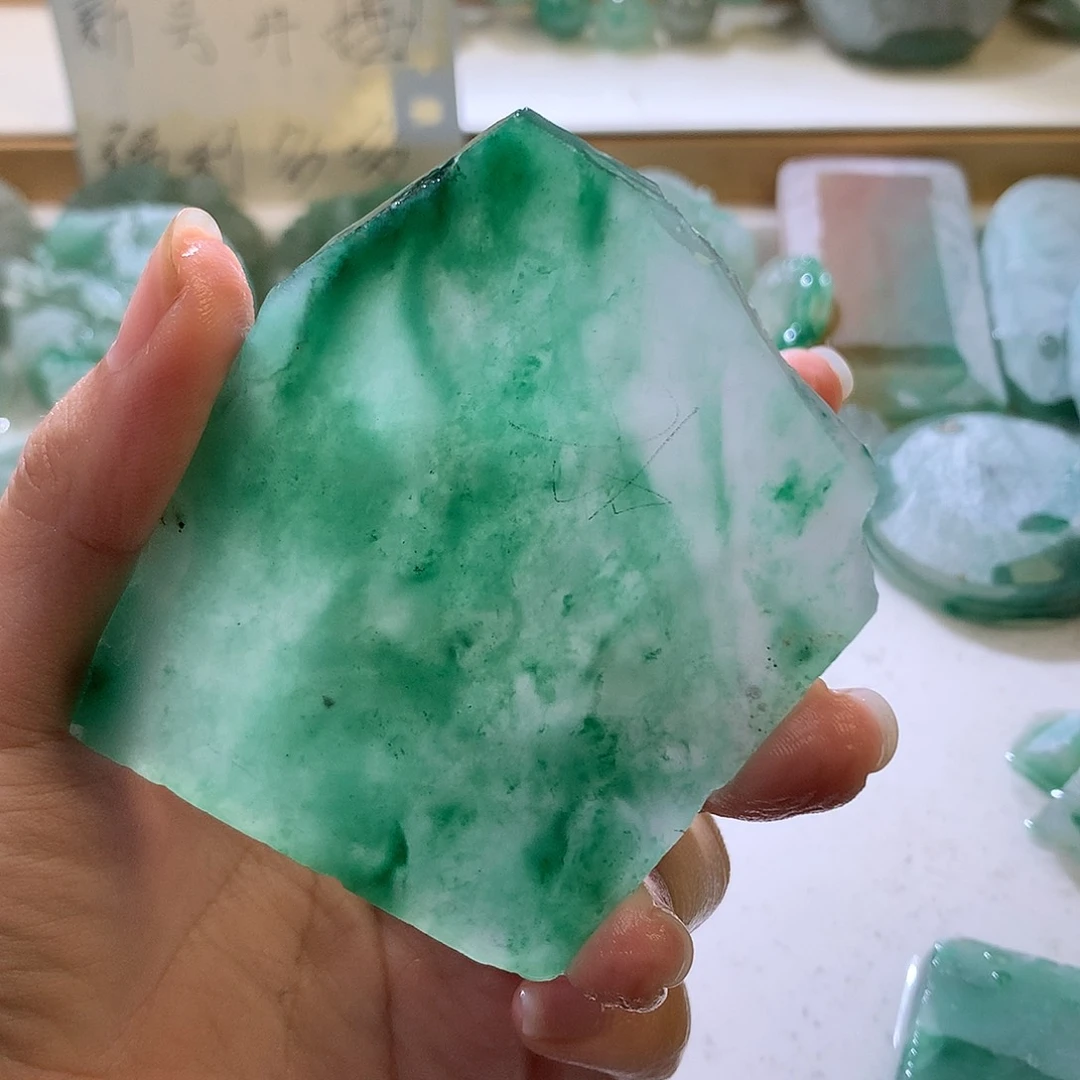 石英质玉未镶嵌珠宝半成品