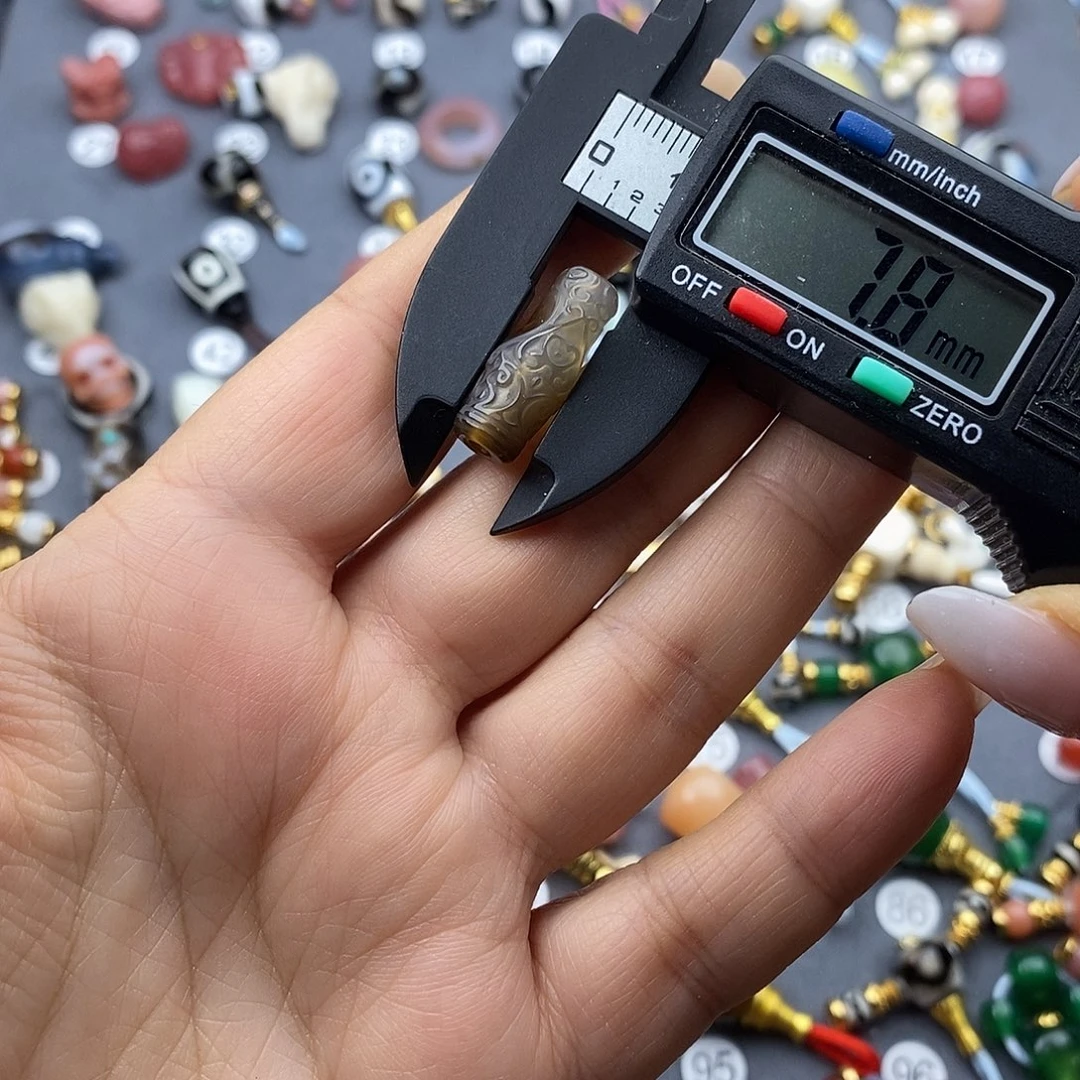 玛瑙/玉髓未镶嵌饰品