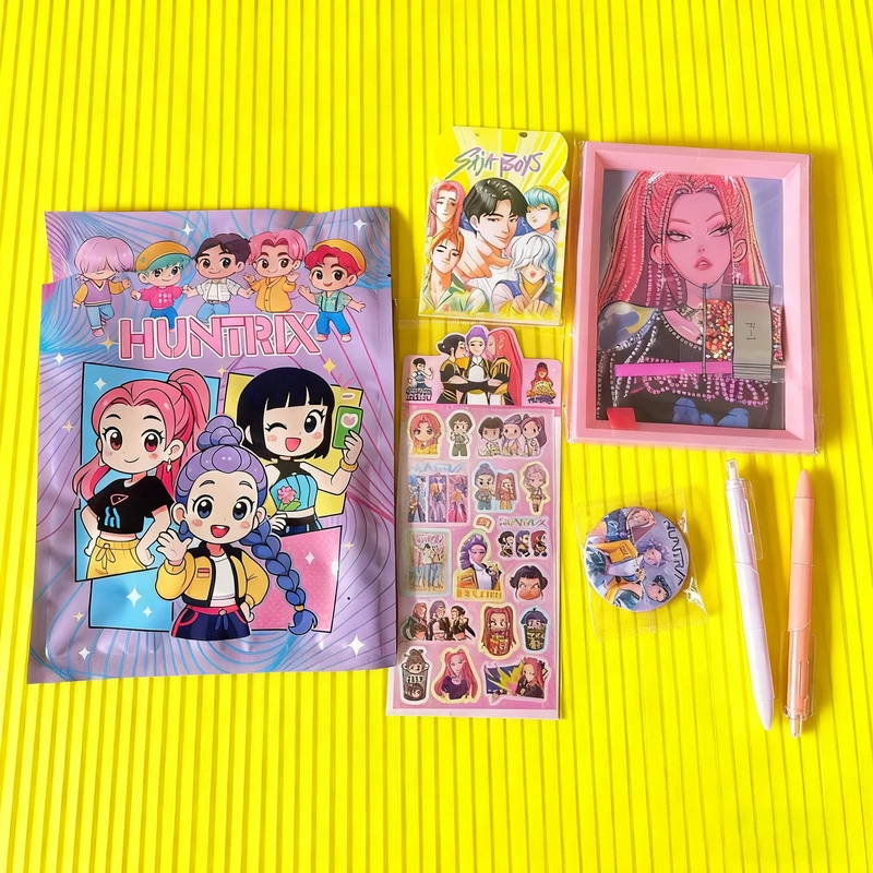 跨境爆款猎魔女团kpop文具盲袋套装学生高颜值惊喜盲袋文具礼物