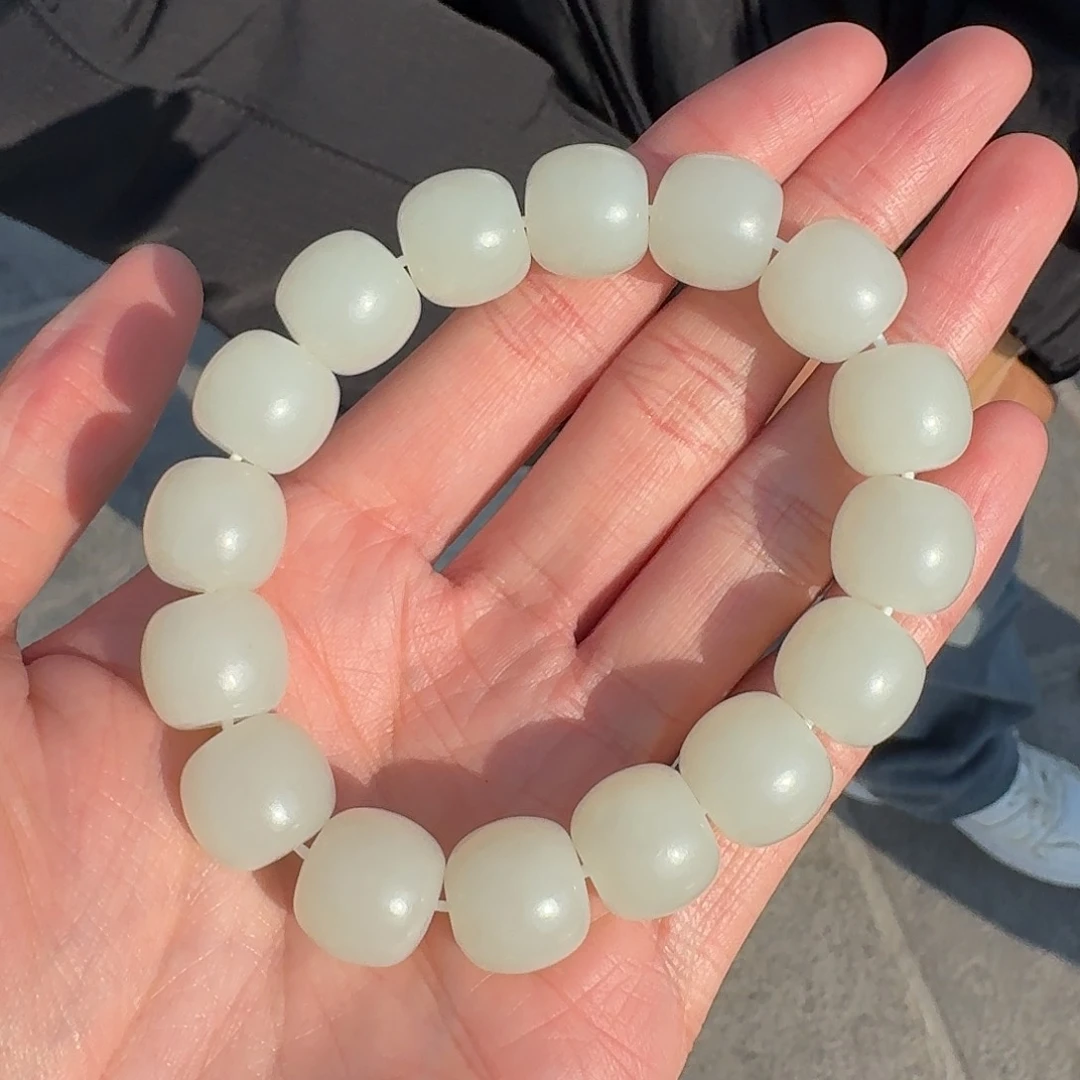 和田玉手串未镶嵌120顾哥