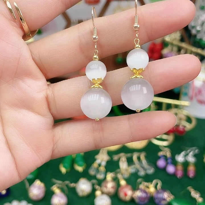 石英质玉合金耳钉