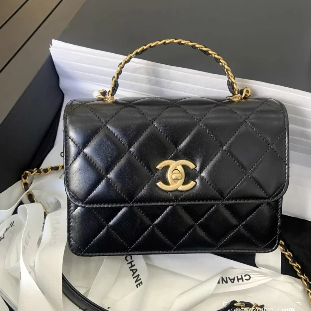 99新 Chanel/香奈儿 艾瑟尔奢品/23p黑金字母镂空手柄单肩包/j01a