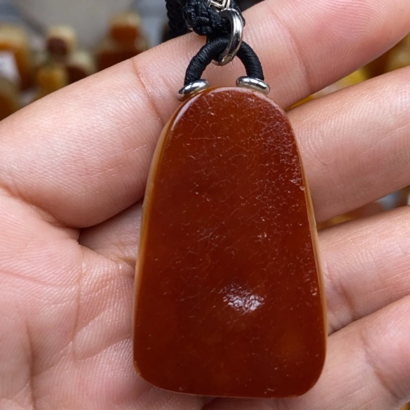 【闪购商品】琥珀颈饰未镶嵌