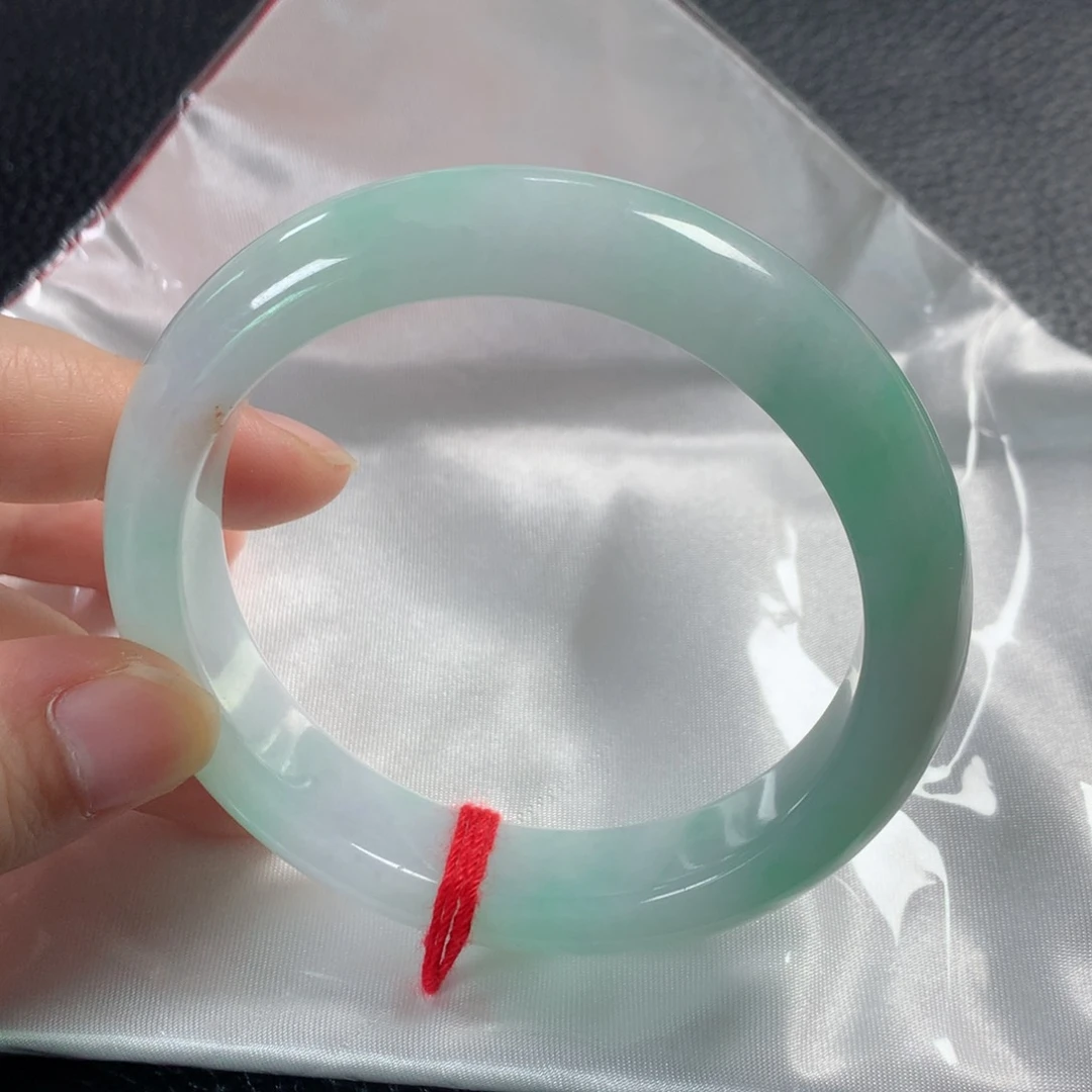 翡翠手镯未镶嵌缅甸天然翡翠手镯59圈口