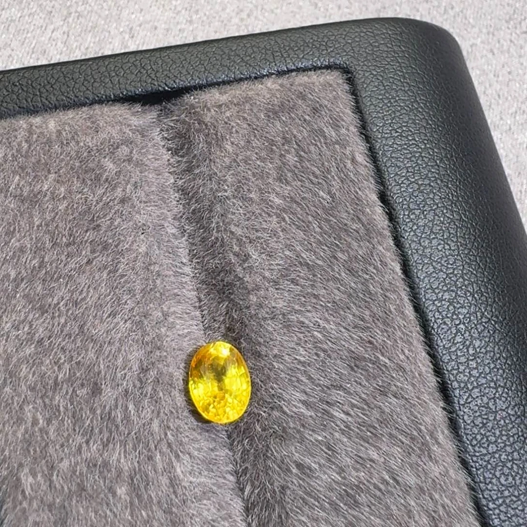 彩色蓝宝石裸石1.29克拉一粒