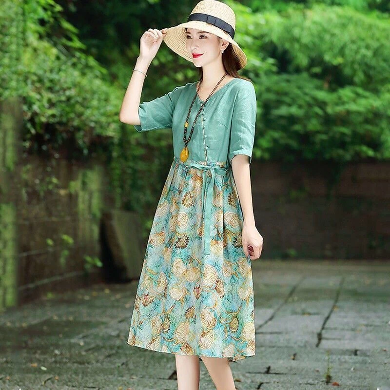 民族风棉麻拼接印花连衣裙2025新款遮肚减龄少数民族古风连衣裙