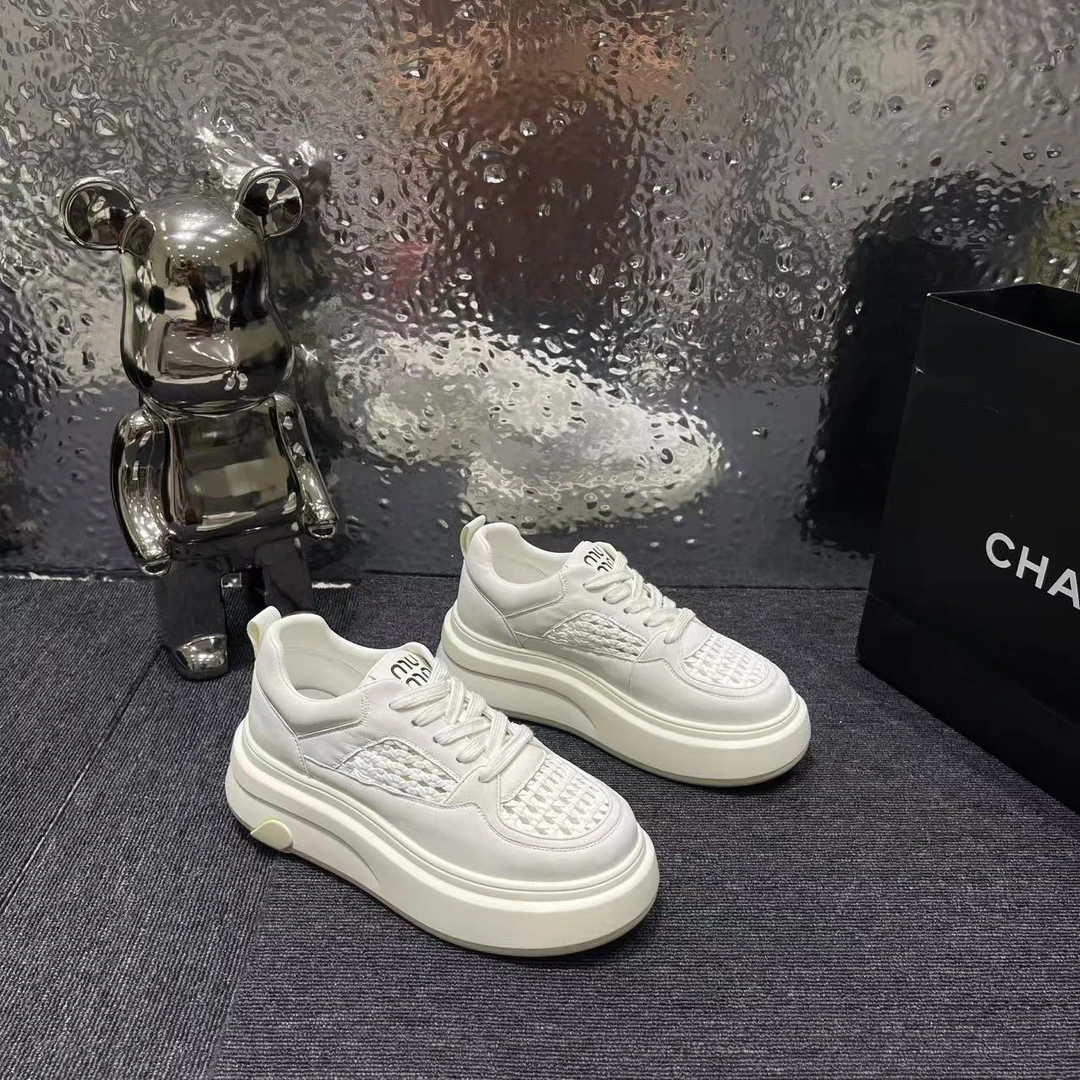 甘姐【面包藤条】25夏款镂空透气百搭简约款时尚系带休闲板鞋708-5