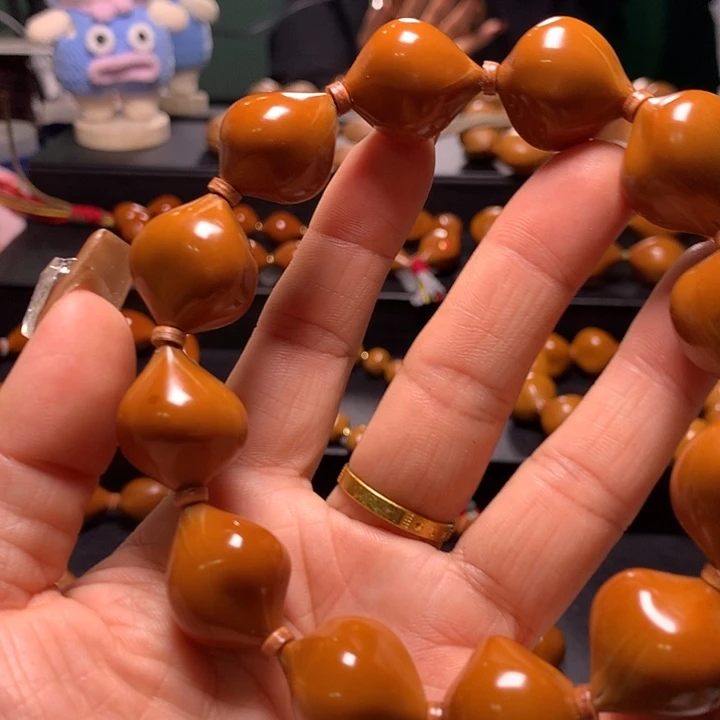 斌****橄榄核手串/手链三花手串