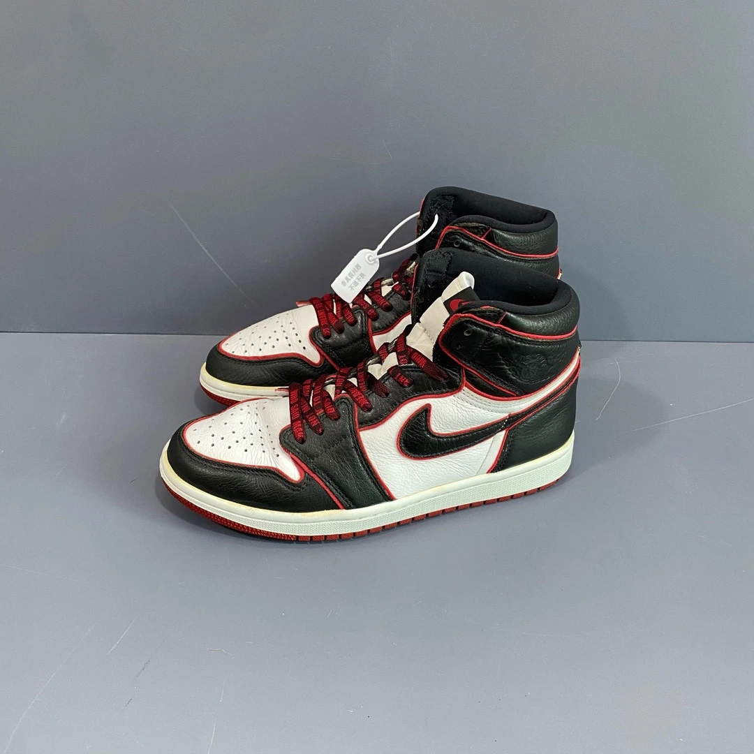 95新 MM6 41码 aj1红外线 休闲鞋 成色可以 总体不错 14730602