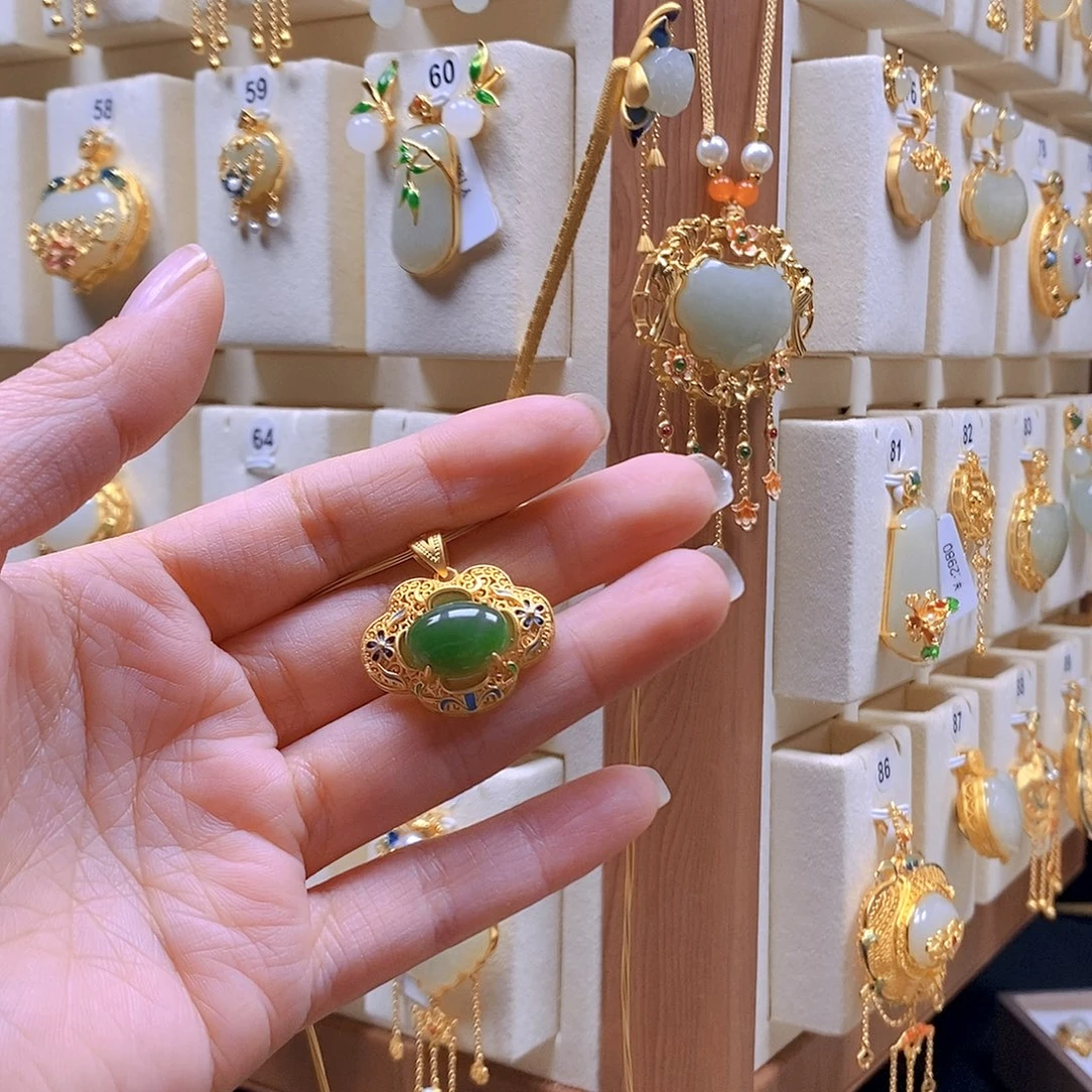 和田玉银S925镶嵌颈饰