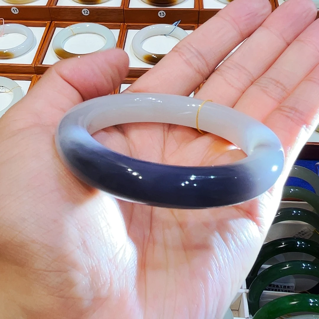 未镶嵌手镯和田玉半山水浓烟紫55 56 57