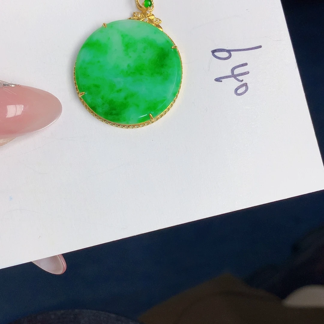 翡翠颈饰18K金镶嵌000000000