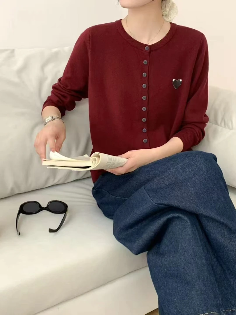 春款桃心女士开衫百搭毛衣