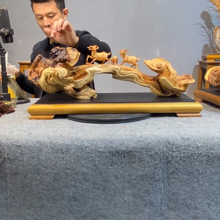 小***电柏木木雕工艺品摆件