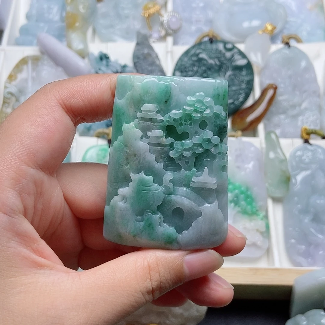 翡翠未镶嵌颈饰翡翠