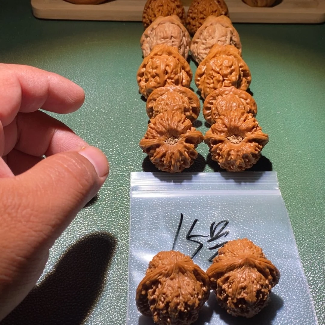 吊坠桃核满天星等各种类型星