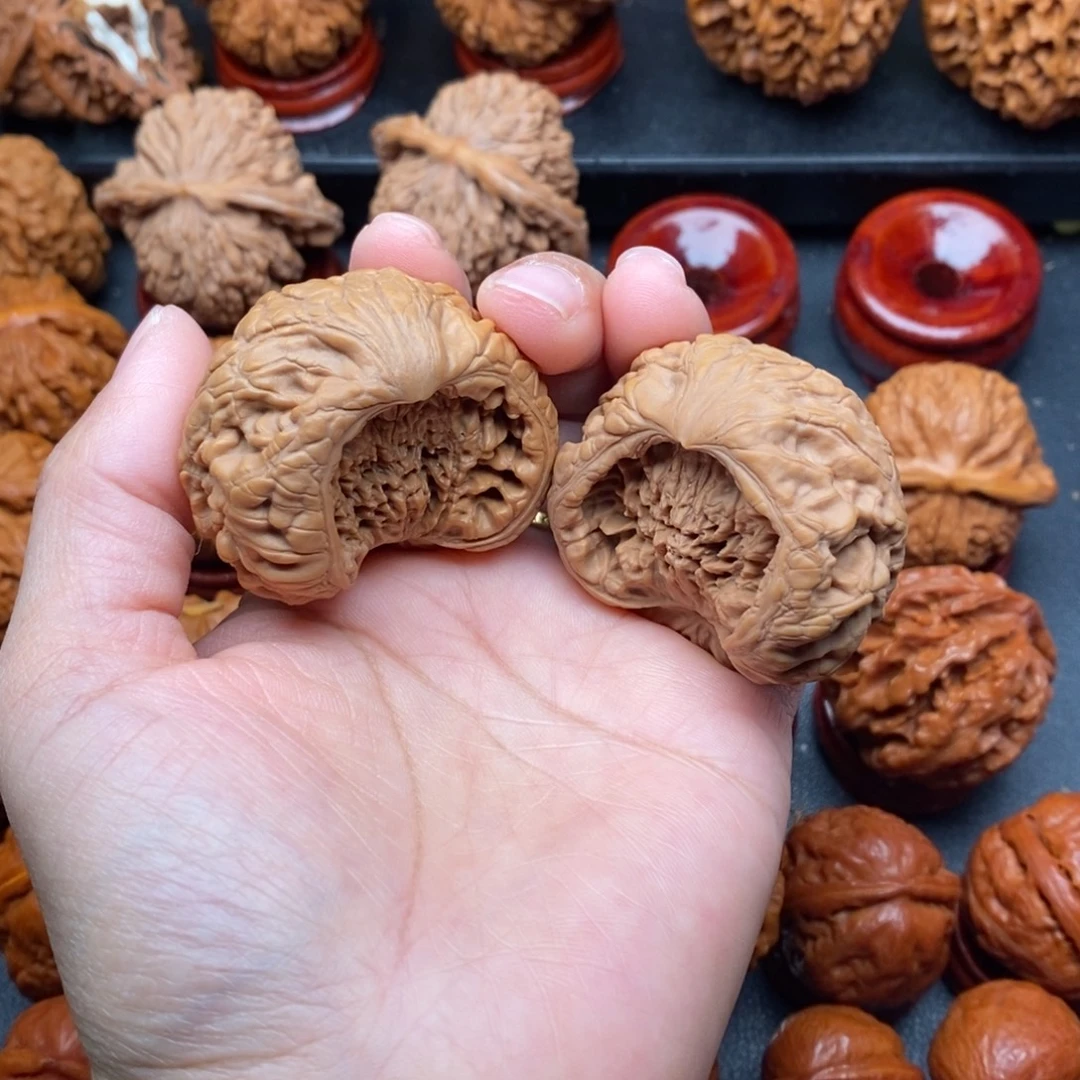 文玩核桃把件蛇头