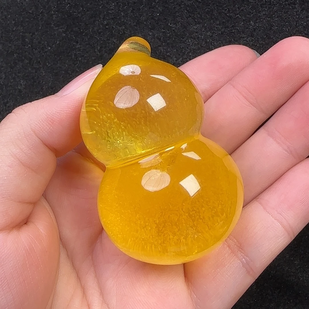 蜜蜡未镶嵌珠宝奇石