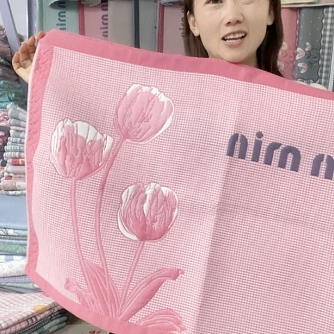 棉纱布粉色郁金香