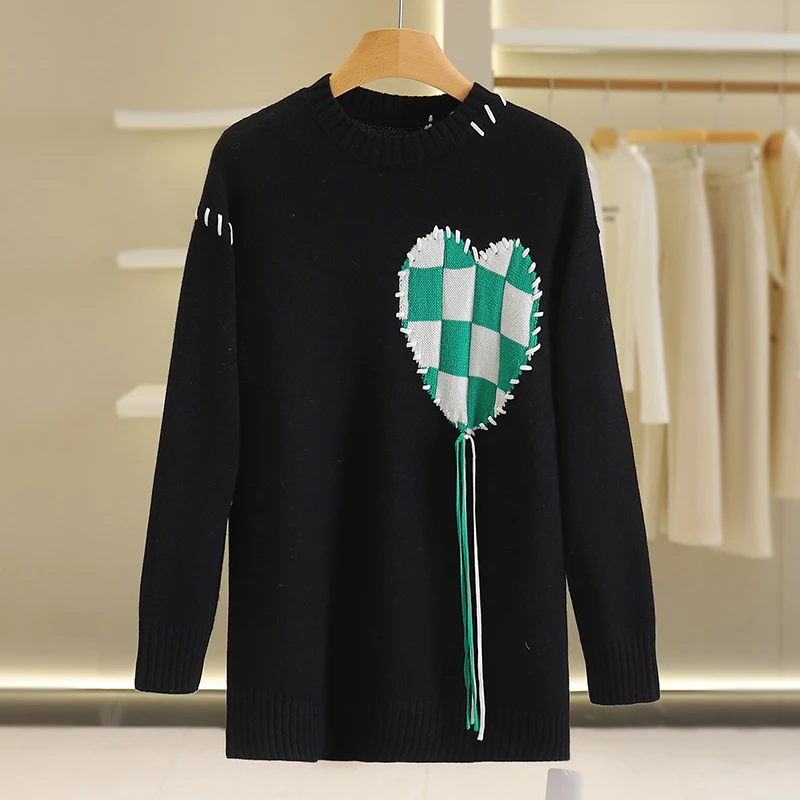 【伍莎-自营】爱心格子宽松圆领大码毛衣#ZHX48M033