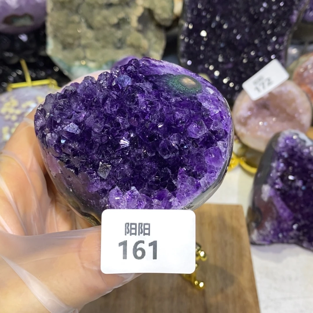 未镶嵌大型摆件（非配饰）水晶