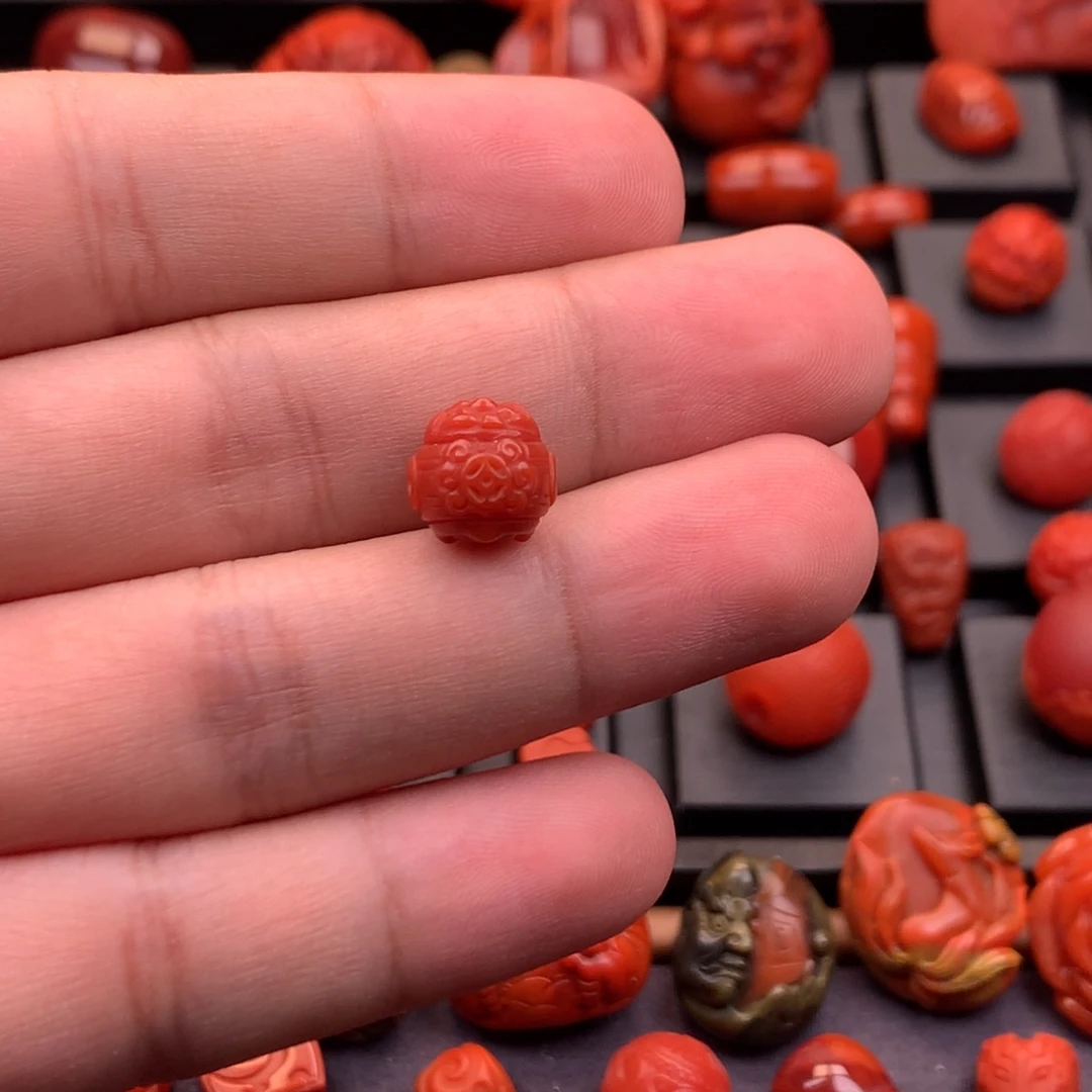 南红玛瑙未镶嵌南红精工雕刻聚宝炉10mm+