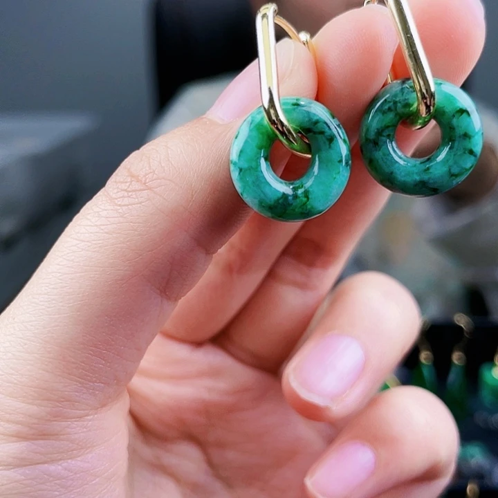 翡翠耳饰未镶嵌饰品