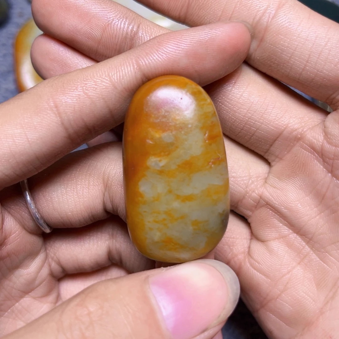 未镶嵌和田玉珠宝奇石