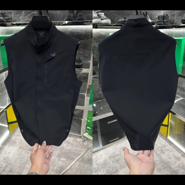 新款早秋百搭无痕修身男士马甲