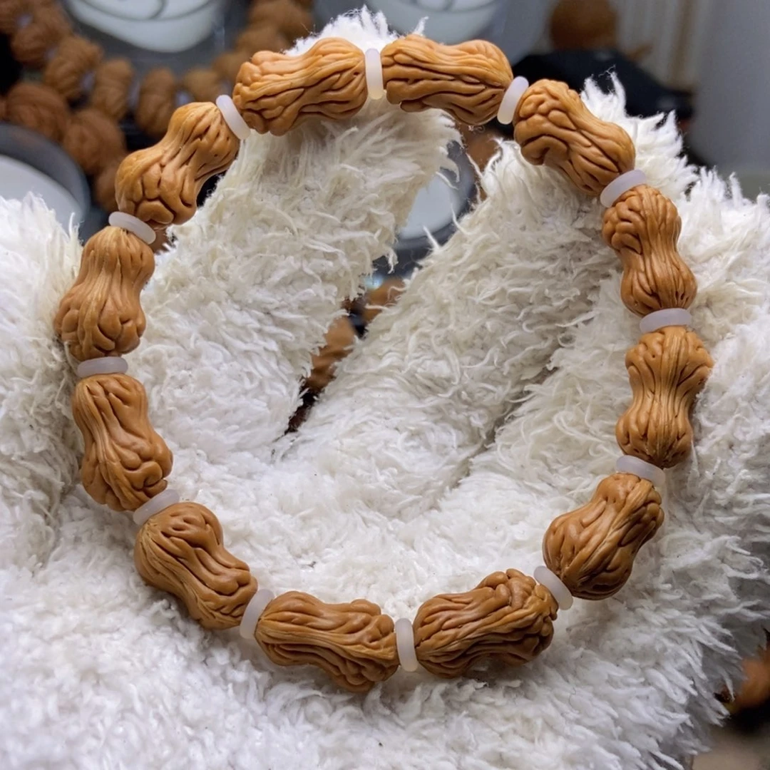 桃核手串闪电购 68