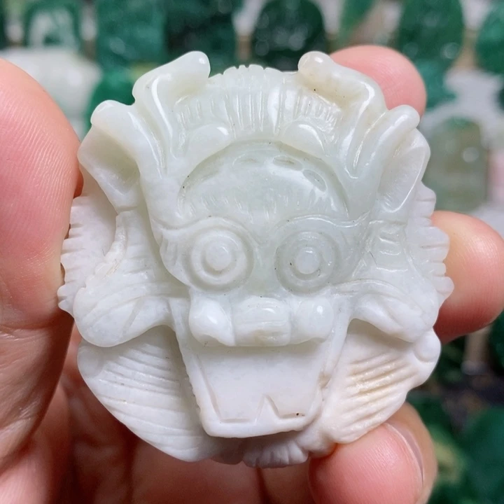 未镶嵌独山玉颈饰