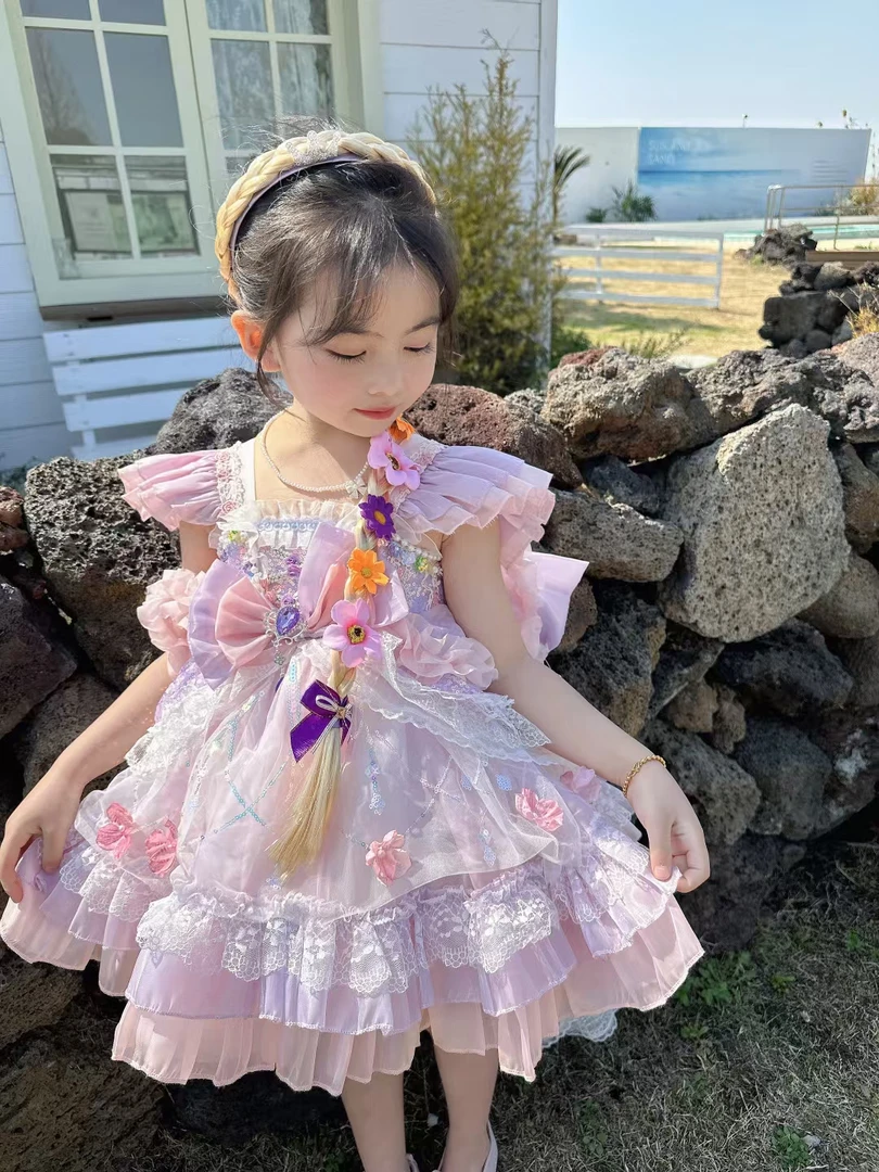 女萌娃蓬蓬裙长发公主裙洛丽塔
