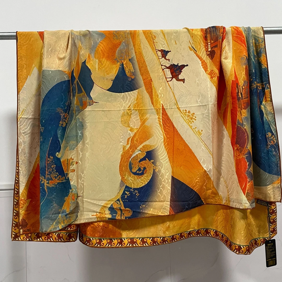 G-182  沙漠骆驼   140*140大方巾  龙鳞纹