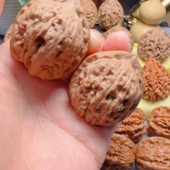 核桃福利赤龙鸡心文玩