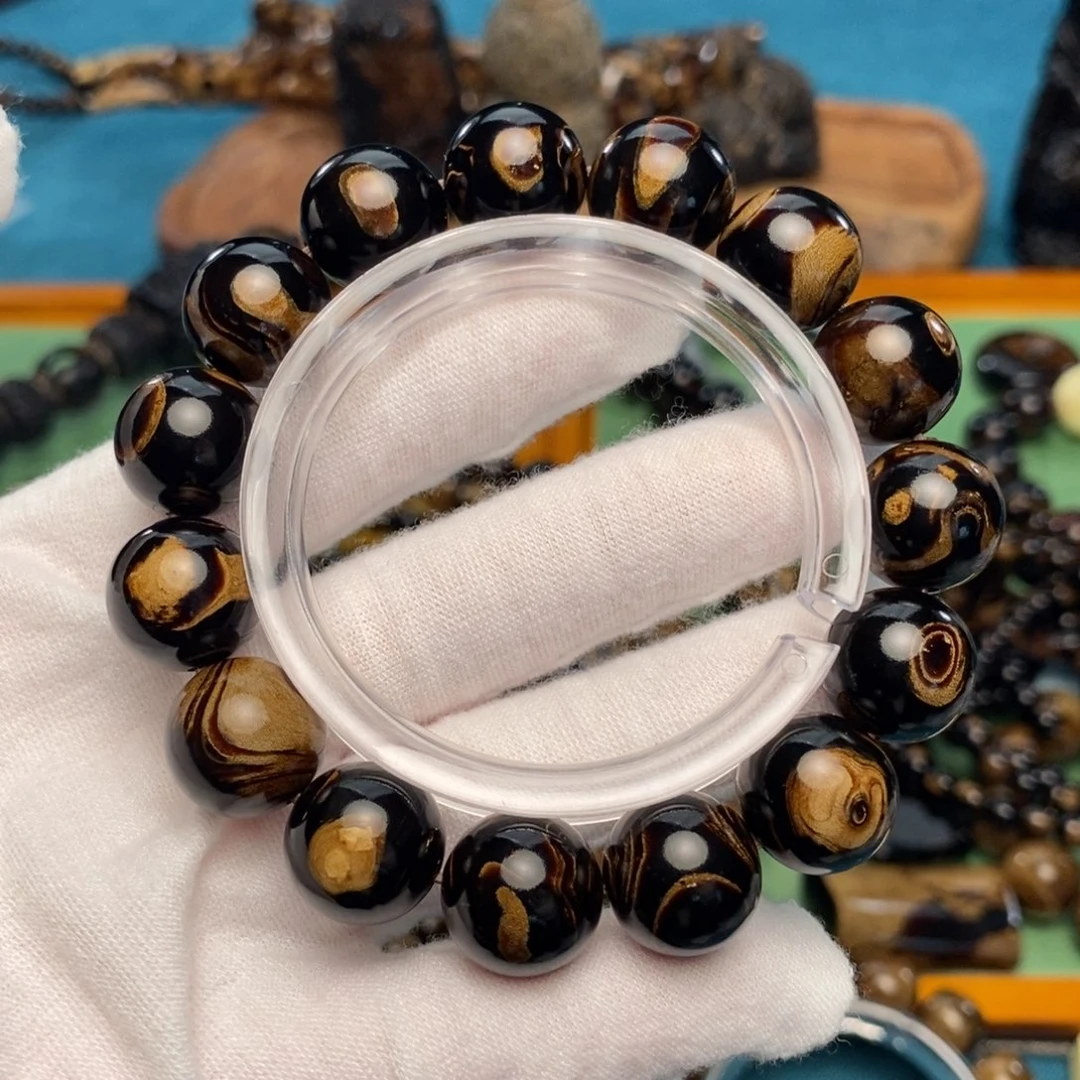 1.4圆珠黑金妖干净版本