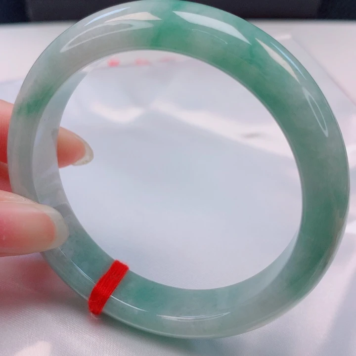 翡翠未镶嵌手镯55圈