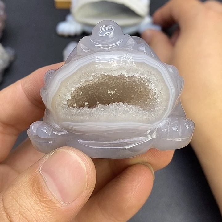 玛瑙/玉髓未镶嵌珠宝奇石