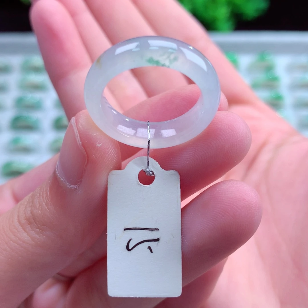 未镶嵌戒指翡翠天然