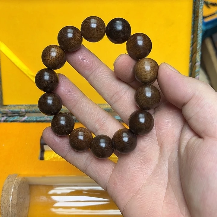 大叶紫檀（黑酸枝木类）