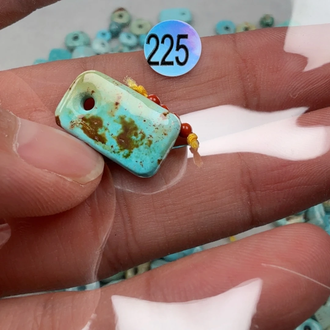 未镶嵌南红玛瑙珠宝奇石
