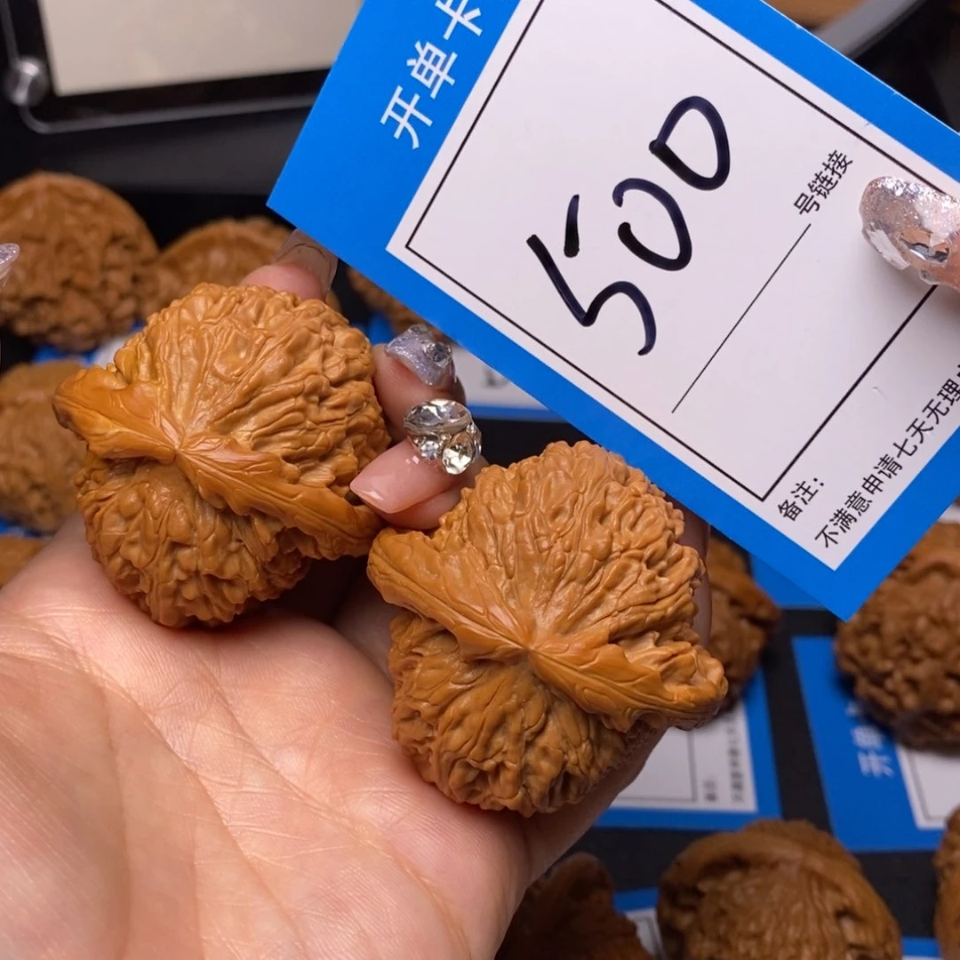 文玩核桃把件47白狮子500