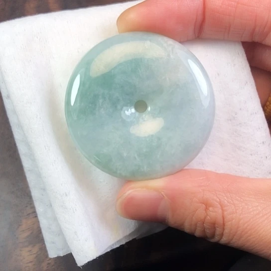 翡翠未镶嵌颈饰缅甸A货，每天下午1点半开播