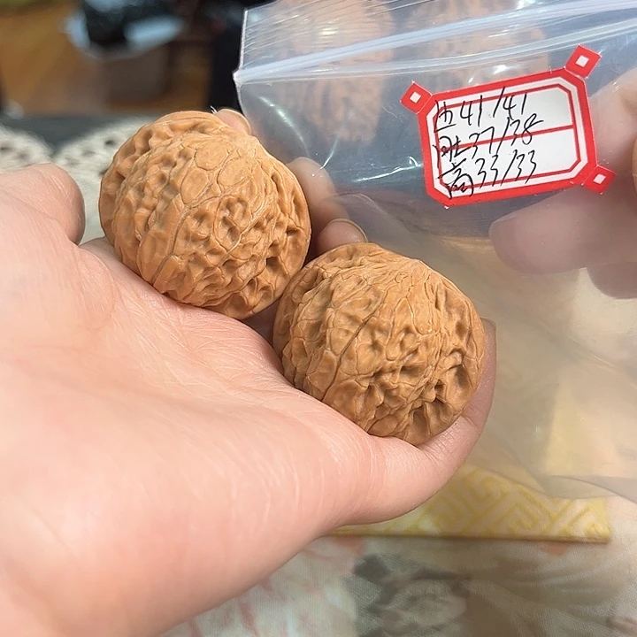 文玩核桃把件磨盘