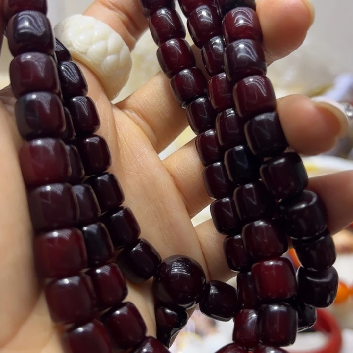 大果紫檀（缅甸花梨）10/10麝红脖挂