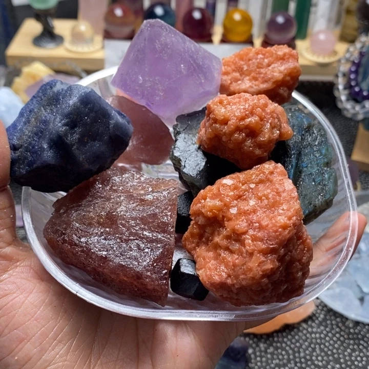 下****未镶嵌大型摆件（非配饰）水晶
