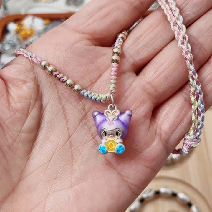 珐琅吊坠足银库洛米