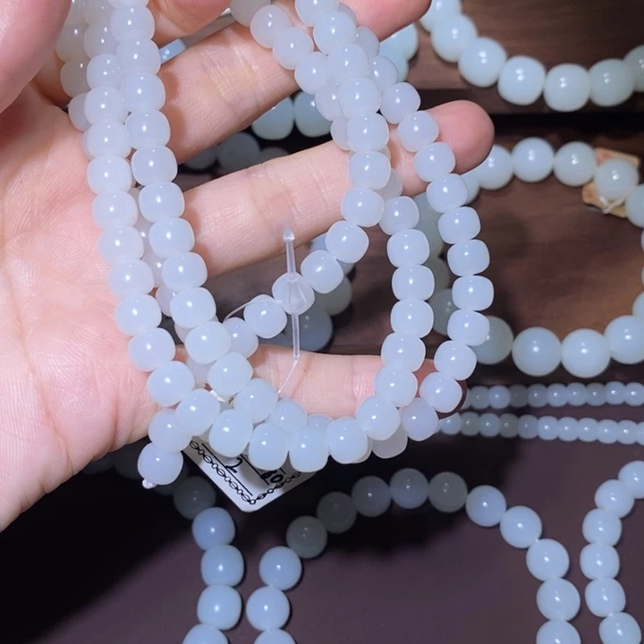 大***道和田玉（糖玉）未镶嵌手链