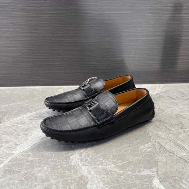 未使用 LouisVuitton/路易威登 黑色棋盘格豆豆鞋 39-40码
